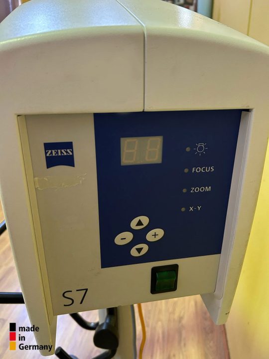 Carl Zeiss, Germany VISU 150xy on S-7 Ophthalmology Microscope